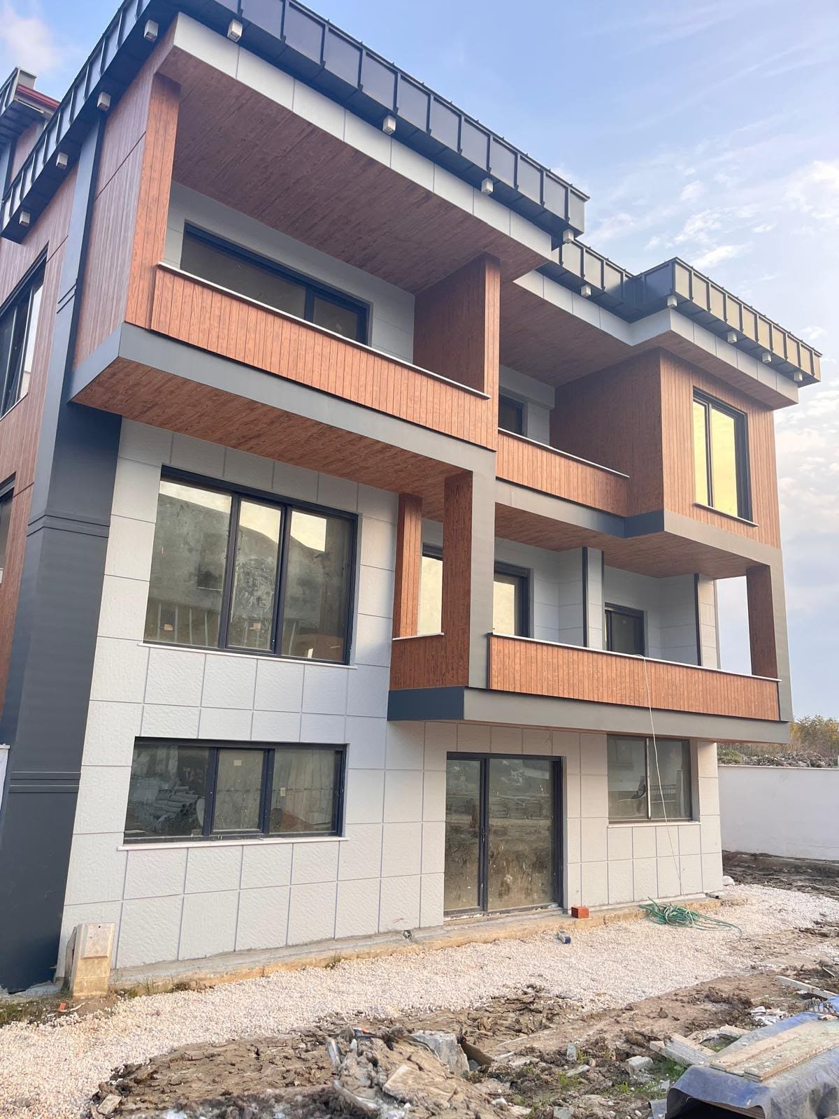 Sinterflex Cephe Kaplama uygulaması — Kocaeli Betopan referans 3